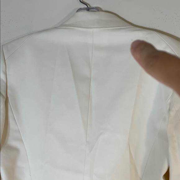 NWOT. Talbots 8 Cream Blazer Structured Professional Jacket. - Picture 8 of 10